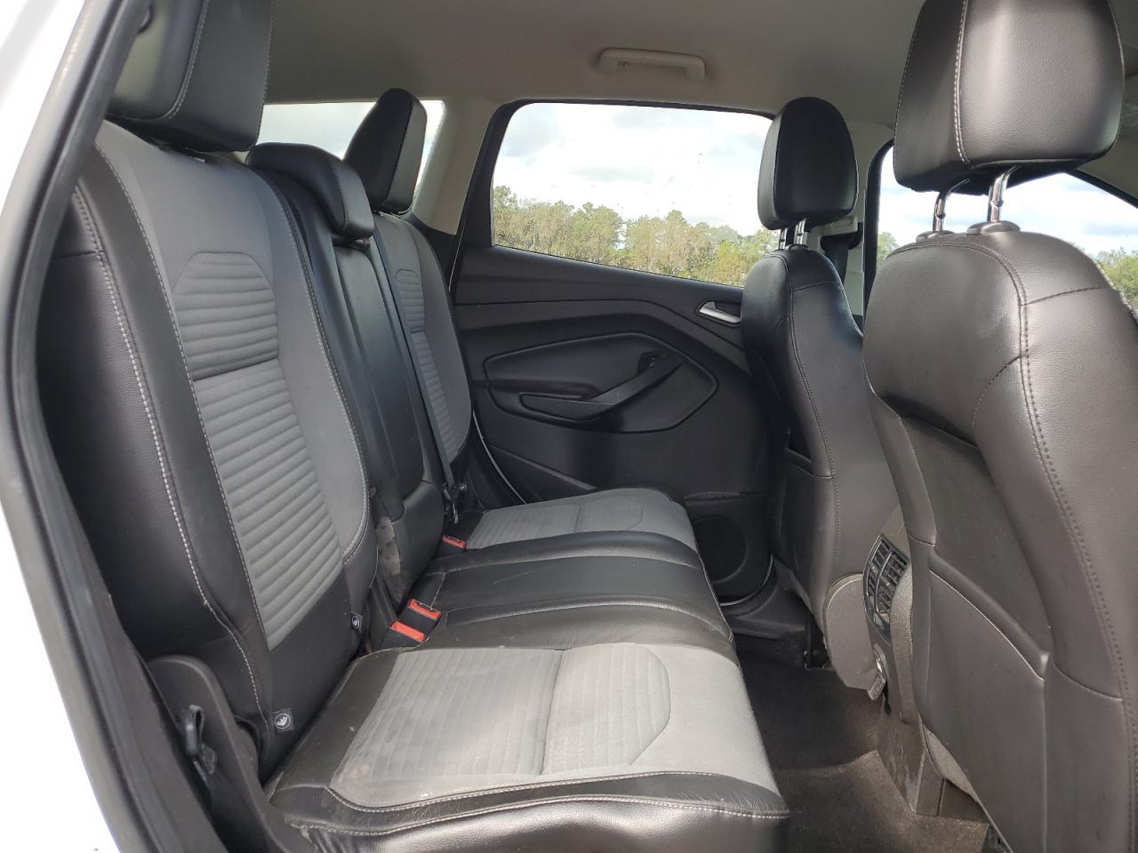 2017 Ford Escape VIN 1FMCU0GD0HUD24530 Copart auction photo, front end damage thumbnail 11