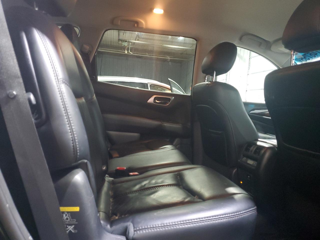 2016 Nissan Pathfinder VIN 5N1AR2MM6GC619578 Copart auction photo, side / front end damage thumbnail 11