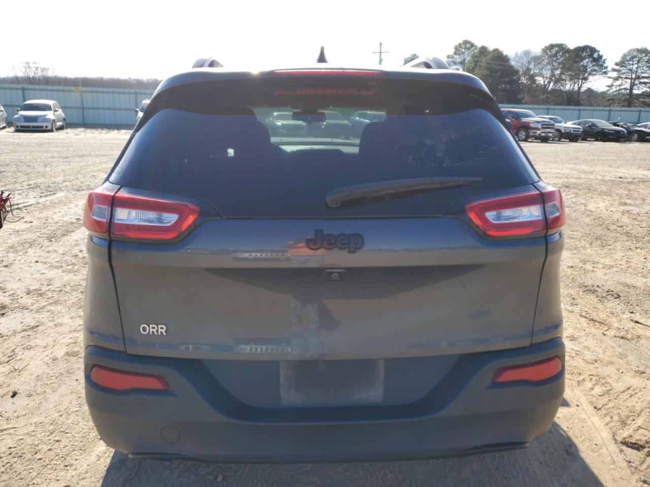 2016 Jeep Grand Cherokee VIN 1C4PJLAB4GW324203 Copart auction photo, front end / side damage thumbnail 6