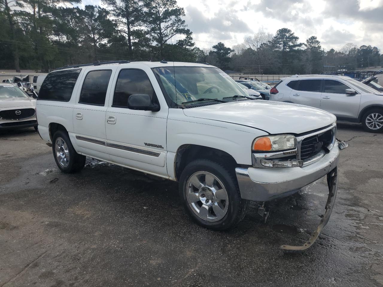 2003 GMC Yukon VIN 1GKEC16Z03J343256 Copart auction photo, front end damage thumbnail 4