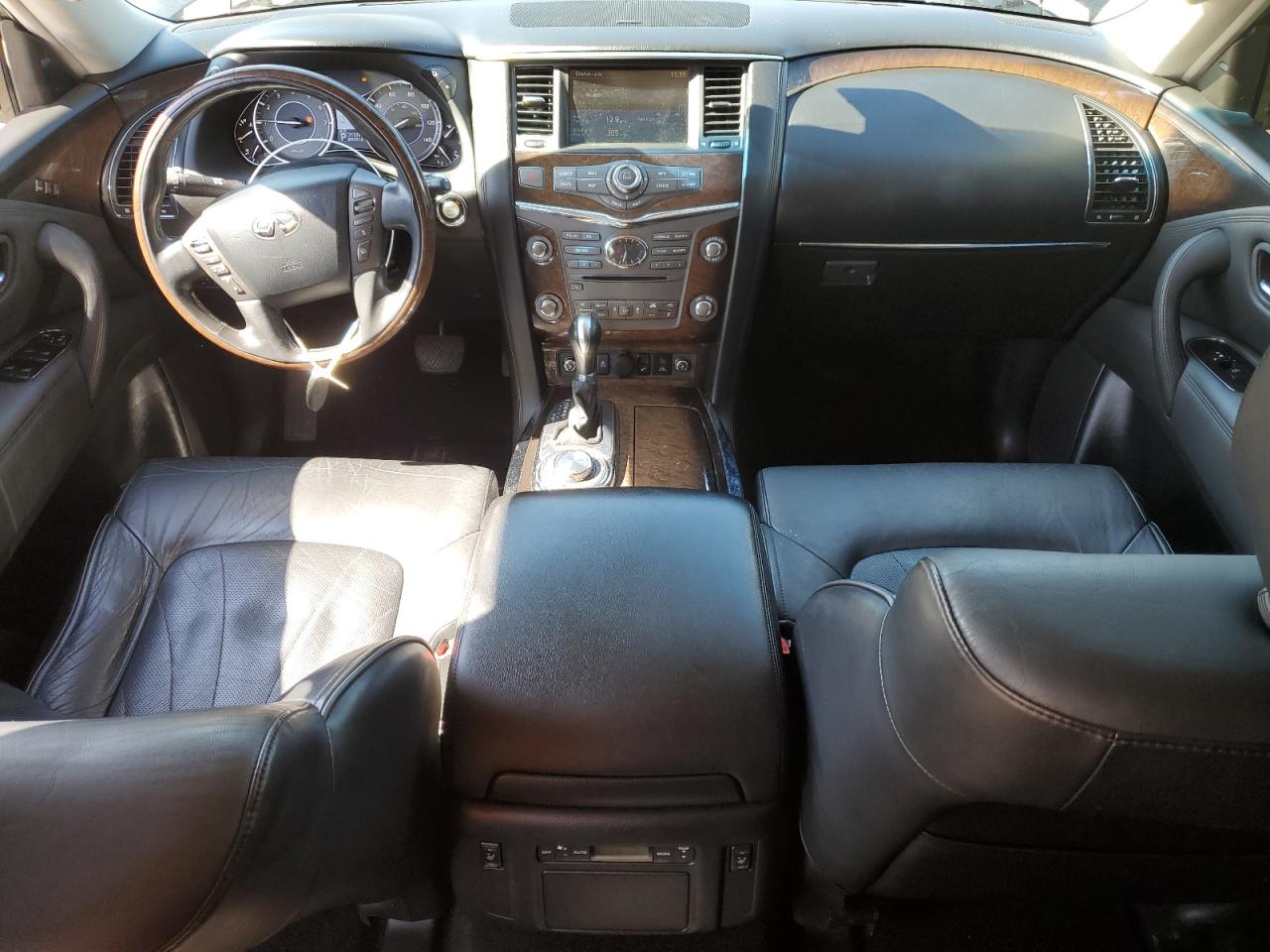2011 Infiniti QX56 VIN JN8AZ2NE4B9006123 Copart auction photo, front end / minor dent/scratches damage thumbnail 8
