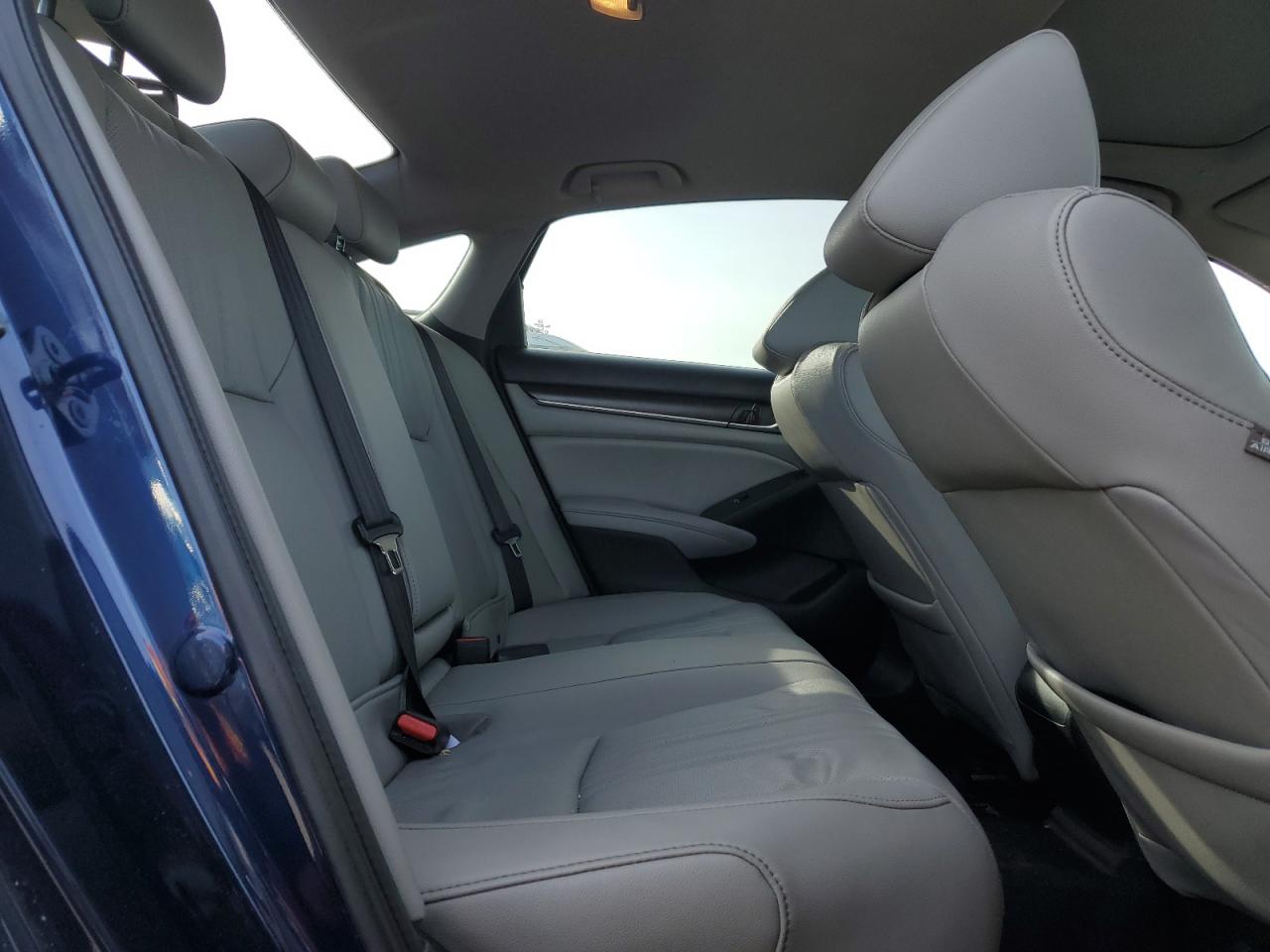 2019 Honda Accord VIN 1HGCV3F5XKA010584 Copart auction photo, front end damage thumbnail 10