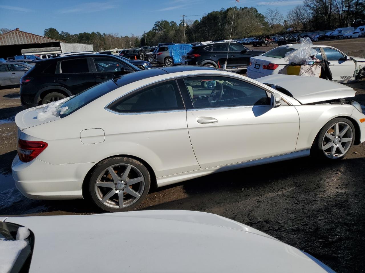 2013 Mercedes-Benz C-klasse VIN WDDGJ5HB8DF991195 Copart auction photo, front end damage thumbnail 3