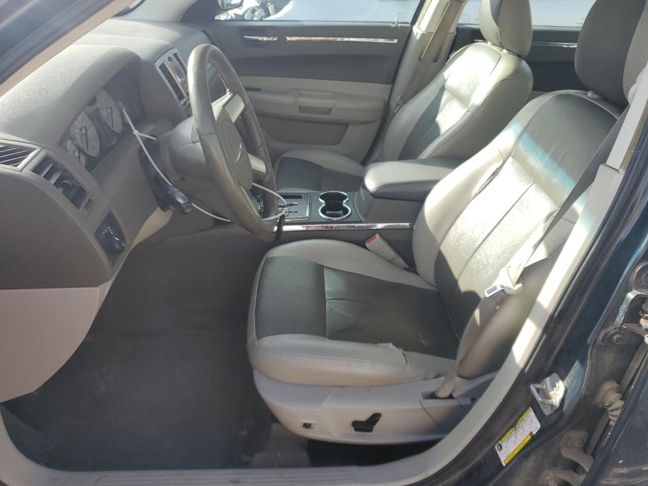 2008 Chrysler 300 VIN 2C3LA53G98H146859 Copart auction photo, side damage thumbnail 7