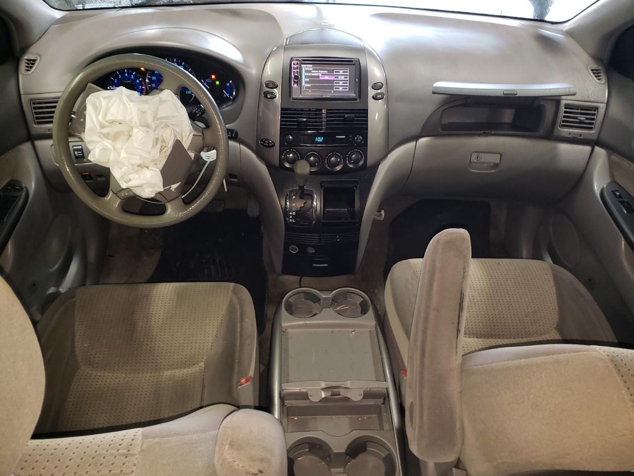 2009 Toyota Sienna VIN 5TDZK23C69S265938 Copart auction photo, front end damage thumbnail 8