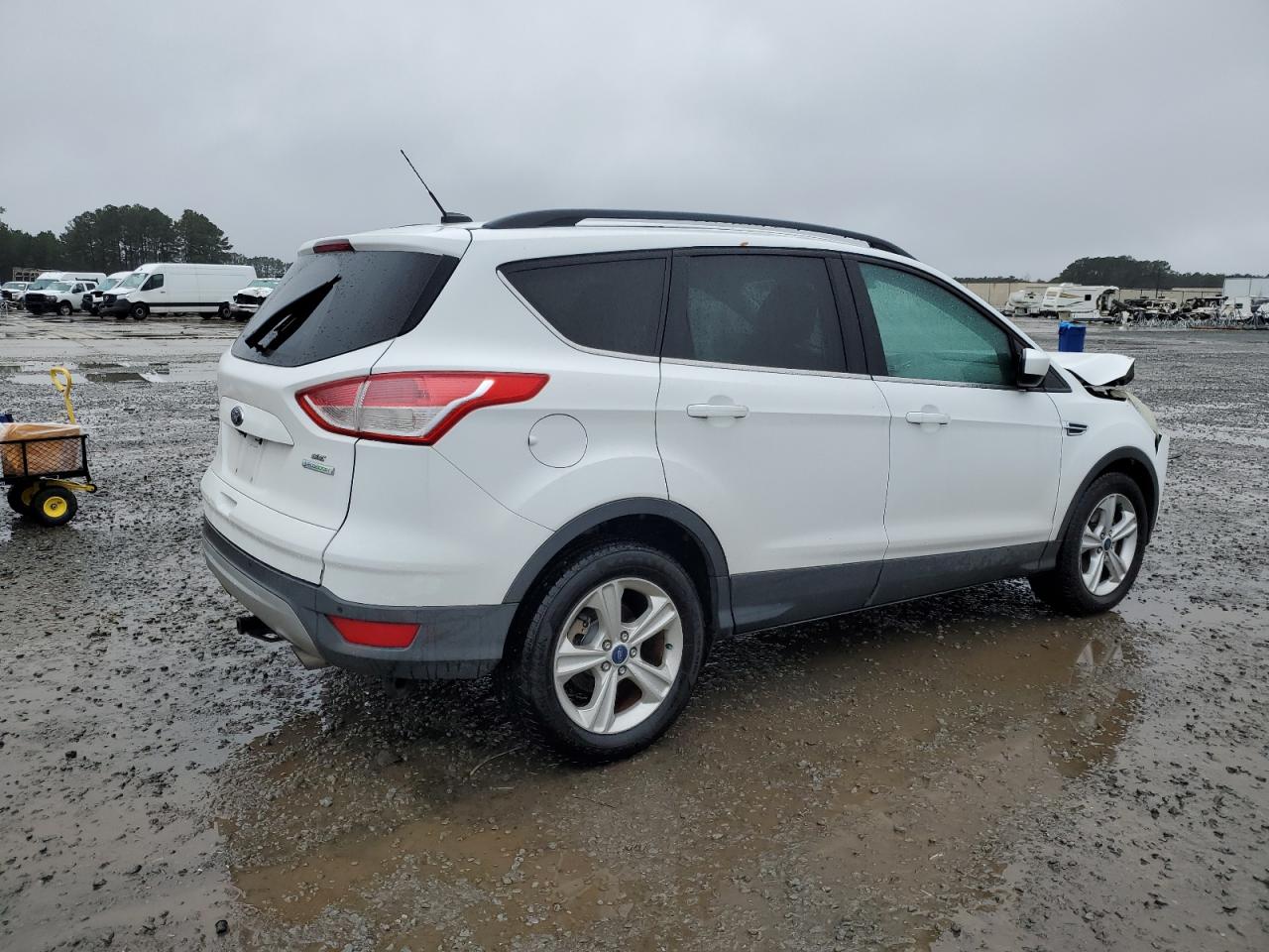 2015 Ford Escape VIN 1FMCU0GX6FUB68498 Copart auction photo, front end damage thumbnail 3