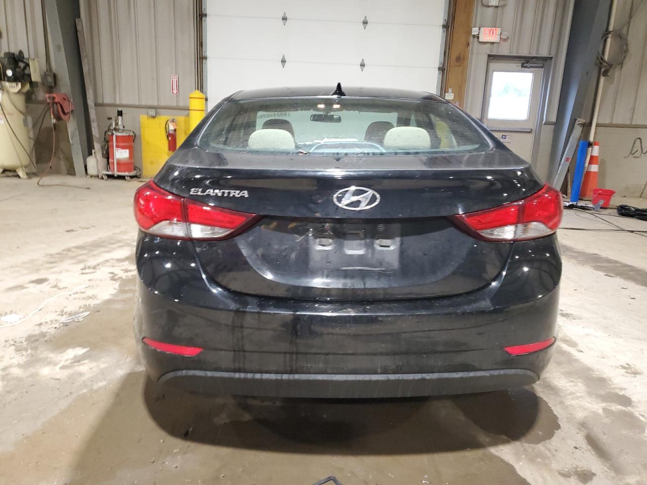 2015 Hyundai Elantra VIN 5NPDH4AE1FH651953 Copart auction photo, vandalism / minor dent/scratches damage thumbnail 6