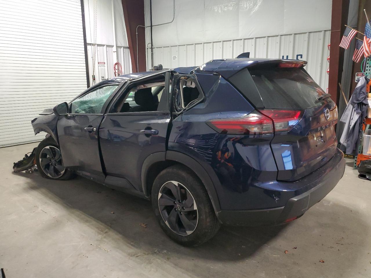 2024 Nissan Rogue VIN 5N1BT3BA5RC684980 Copart auction photo, rollover / mechanical damage thumbnail 2