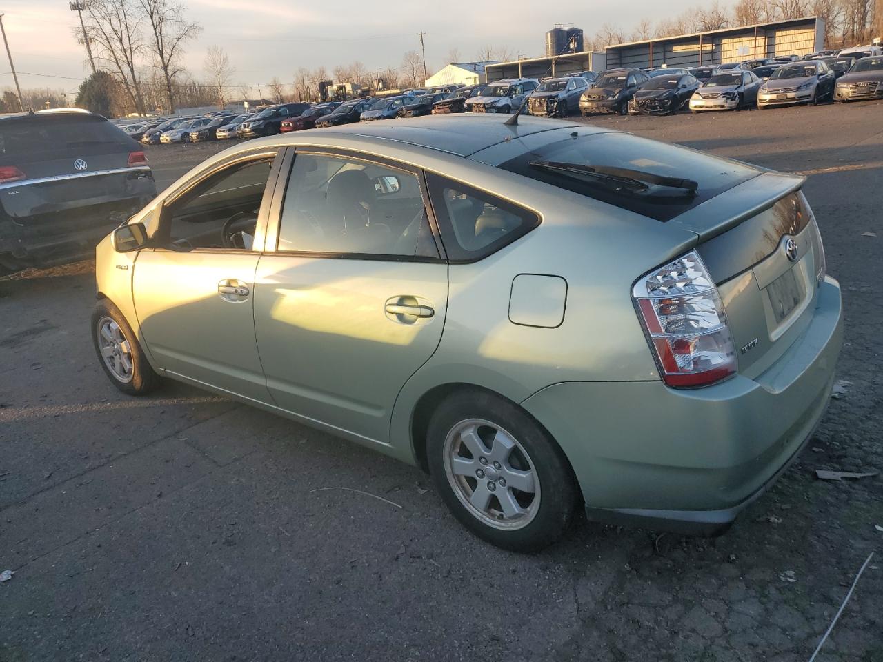 2006 Toyota Prius VIN JTDKB20U963156367 Copart auction photo, front end / side damage thumbnail 2