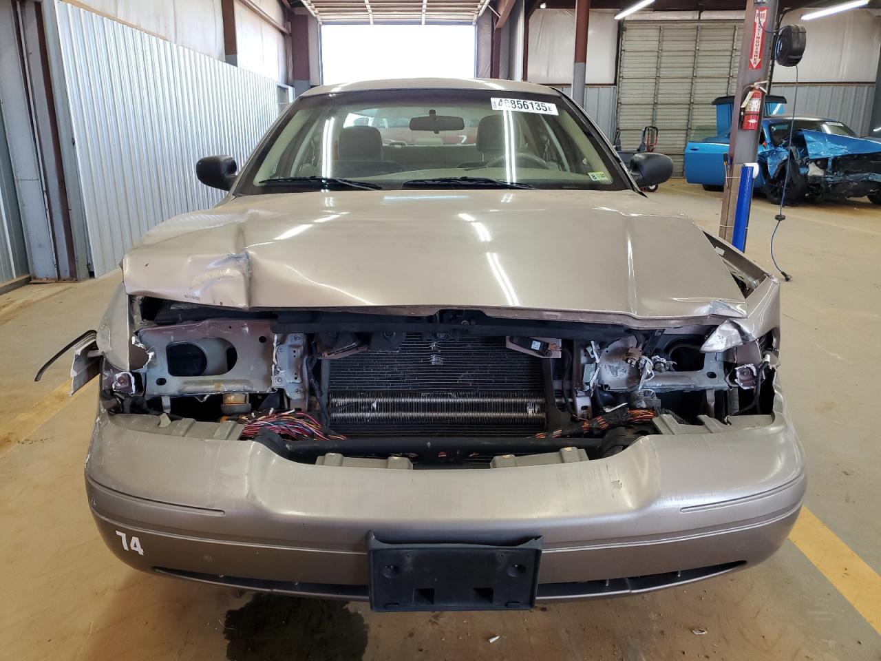 2006 Ford Crown Victoria VIN 2FAFP71WX6X156760 Copart auction photo, front end / minor dent/scratches damage thumbnail 5