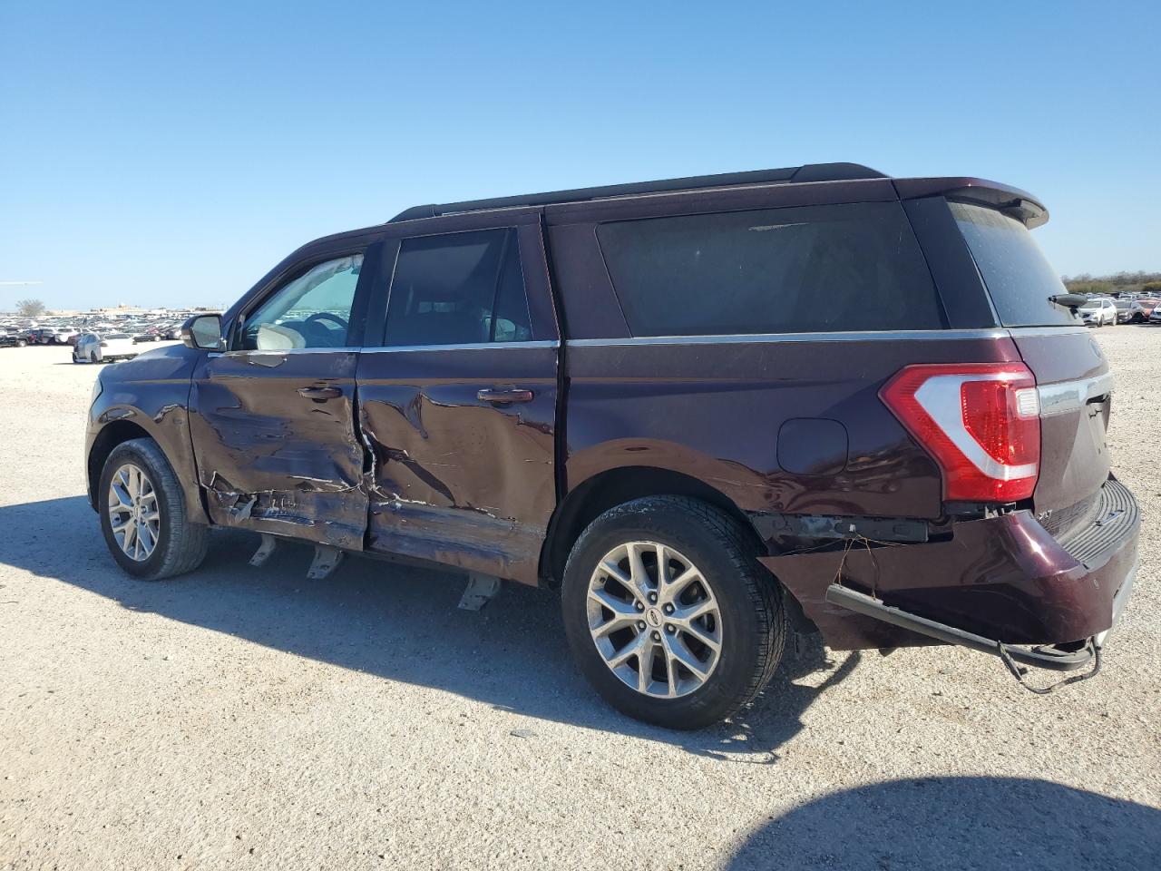 2020 Ford Expedition VIN 1FMJK1JT7LEA41709 Copart auction photo, side / minor dent/scratches damage thumbnail 2