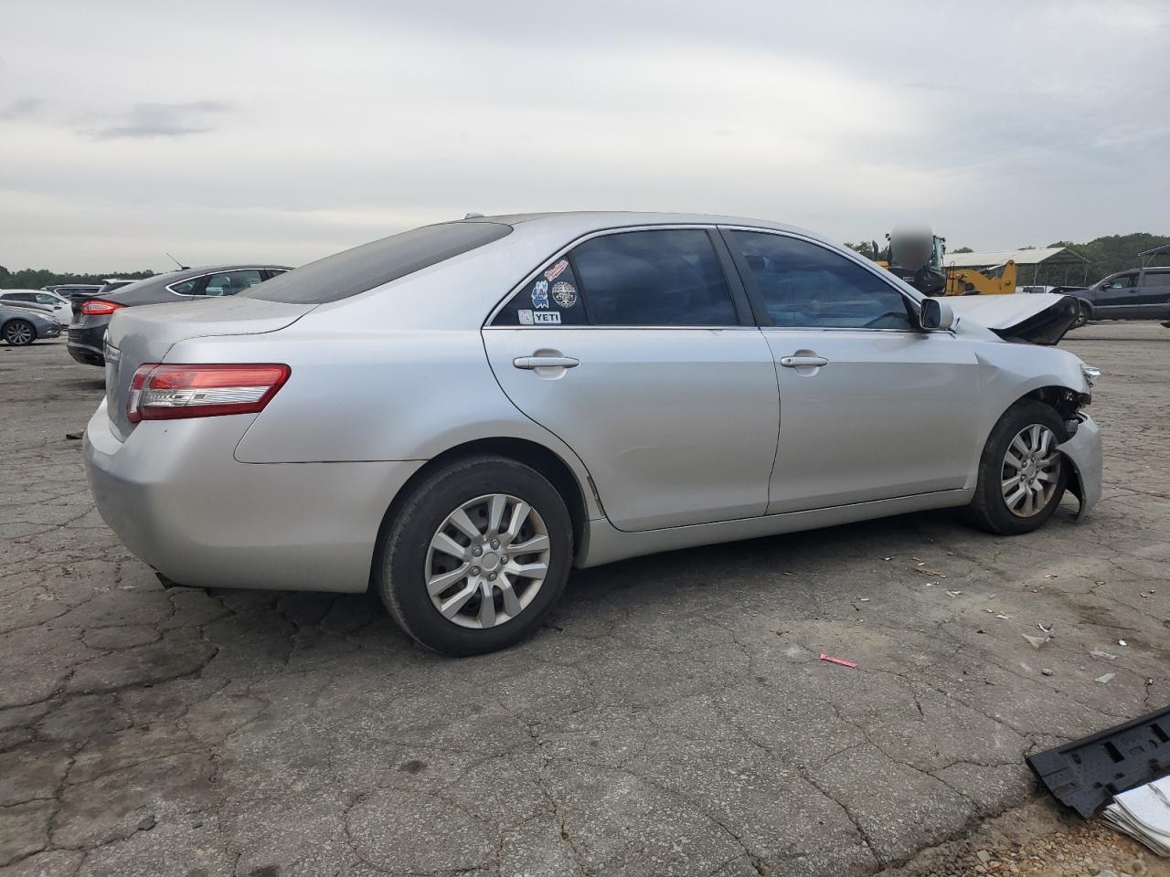 2011 Toyota Camry VIN 4T1BF3EK8BU118758 Copart auction photo, front end damage thumbnail 3