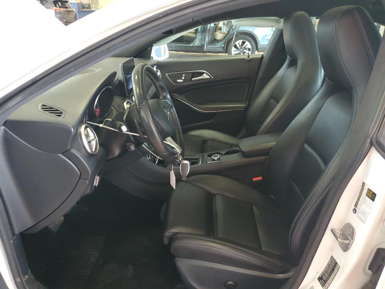 2018 Mercedes-Benz CLA-klasse VIN WDDSJ4GB9JN633420 Copart auction photo, all over damage thumbnail 7