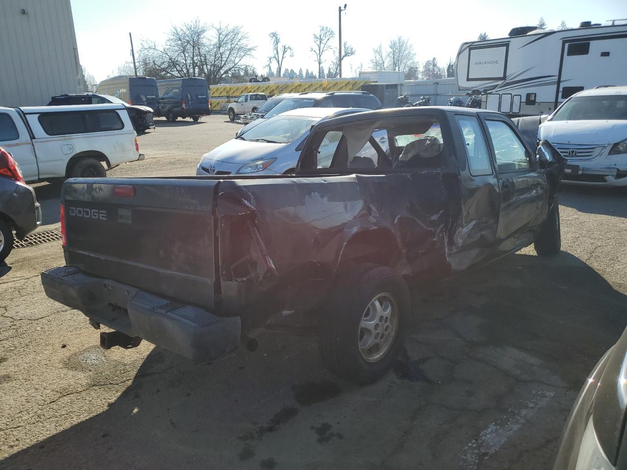 1994 Dodge Dakota VIN 1B7GL23X8RW148921 Copart auction photo, all over damage thumbnail 3