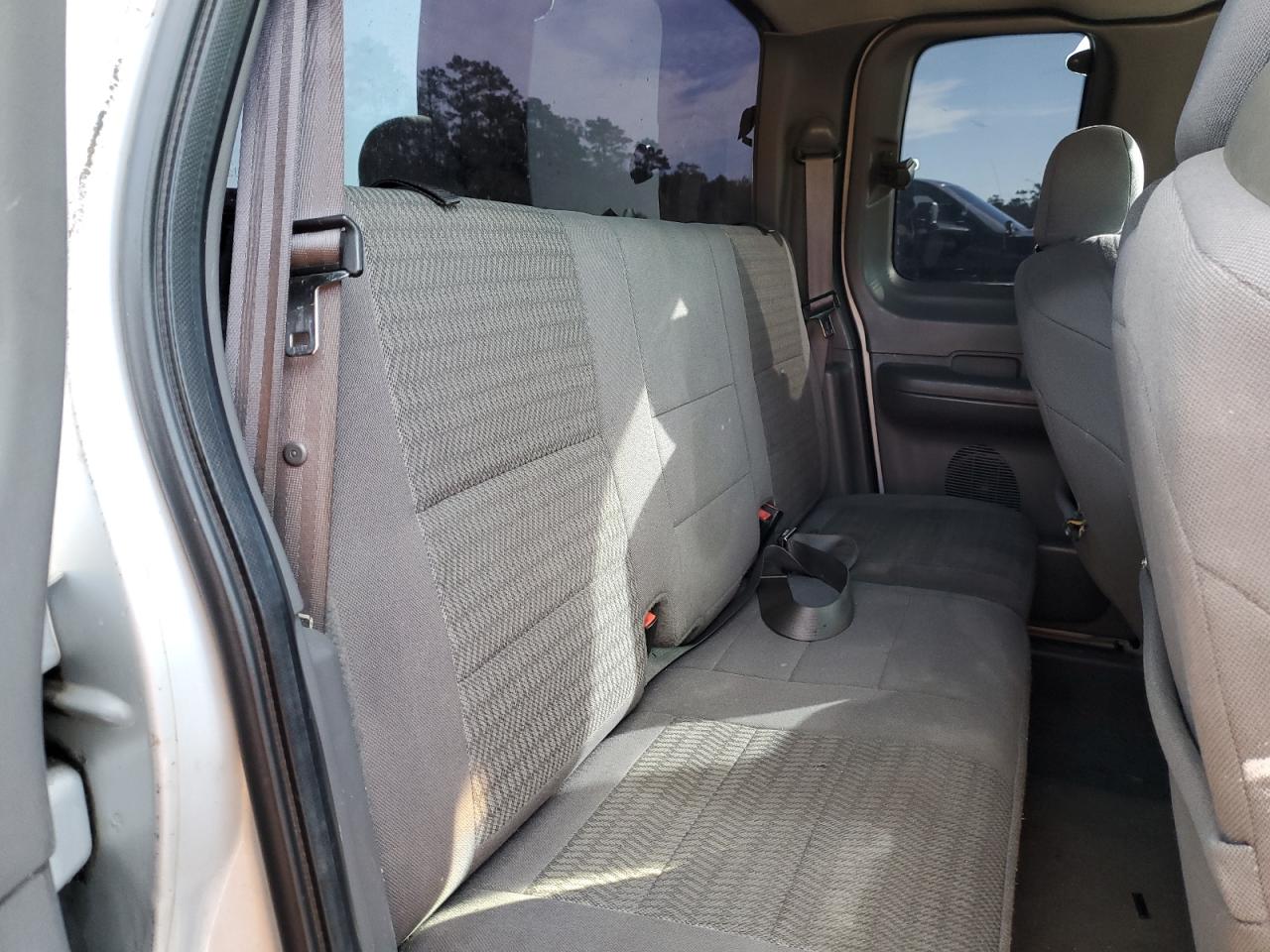 2002 Ford F-150 VIN 2FTRX08W02CA97899 Copart auction photo, front end / minor dent/scratches damage thumbnail 10