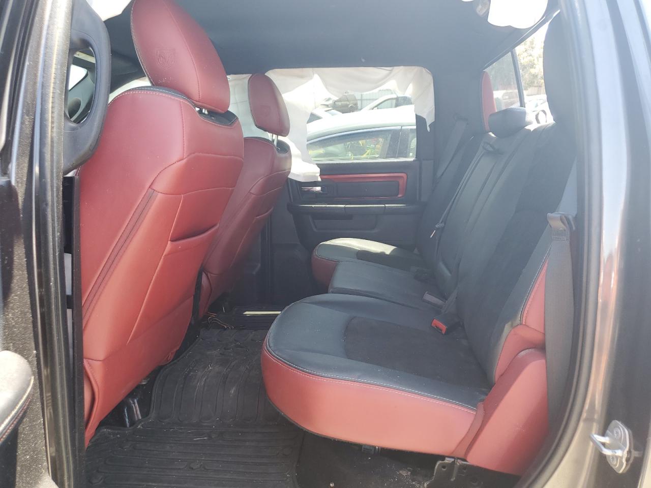 2016 RAM 1500 VIN 1C6RR7YT6GS211830 Copart auction photo, front end damage thumbnail 10