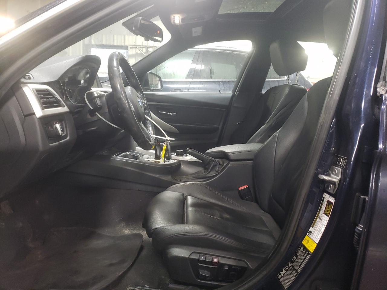 2015 BMW 3er VIN WBA3C3G57FNT52072 Copart auction photo, front end damage thumbnail 7