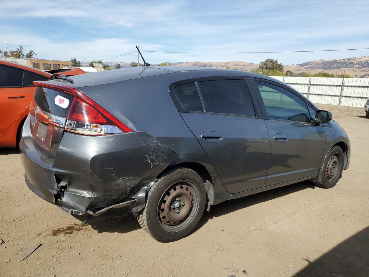 2013 Honda Insight VIN JHMZE2H34DS002362 Copart auction photo, front end / rear end damage thumbnail 3
