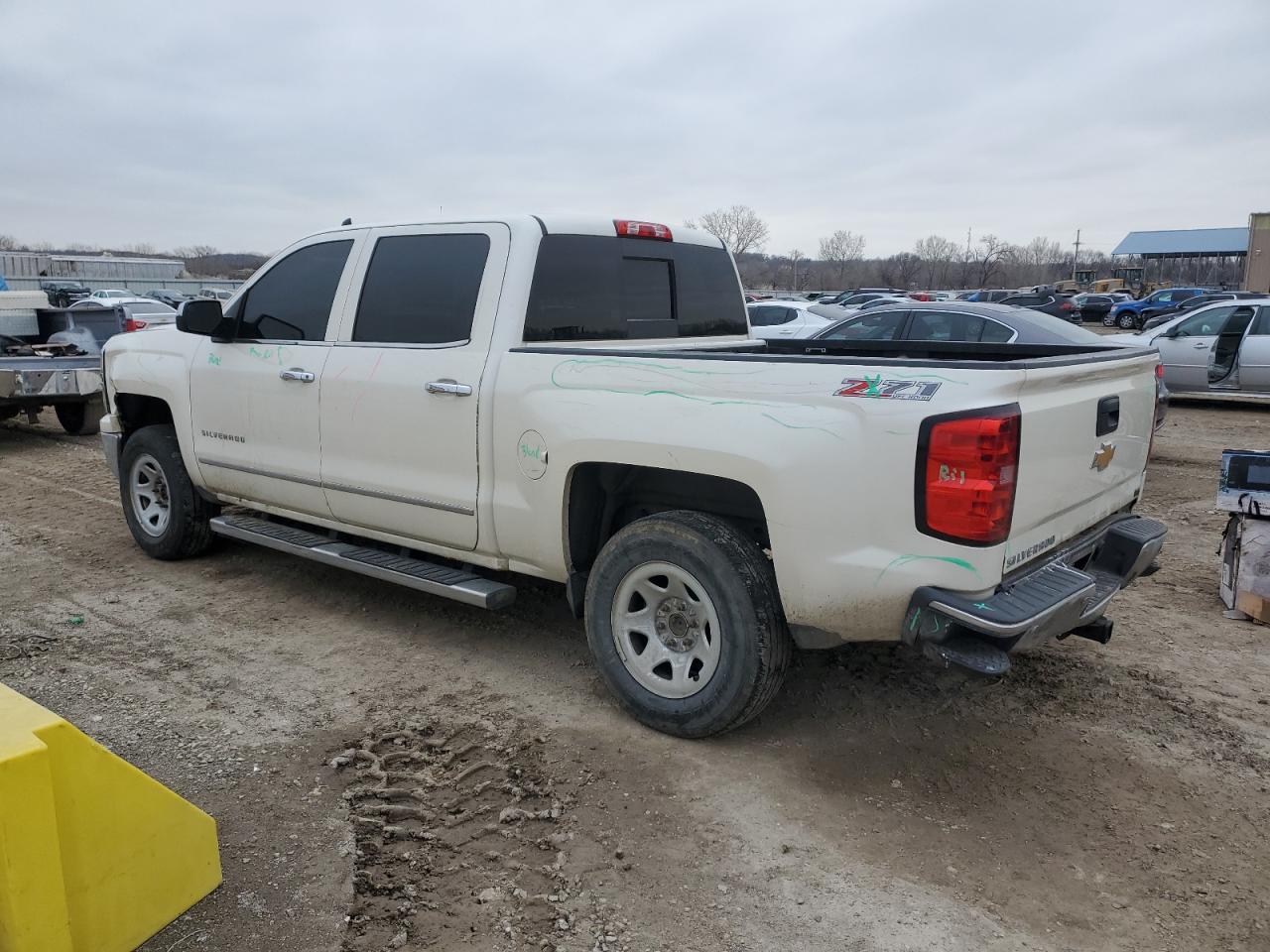 2015 Chevrolet Silverado VIN 3GCUKSEC2FG117531 Copart auction photo, front end / side damage thumbnail 2