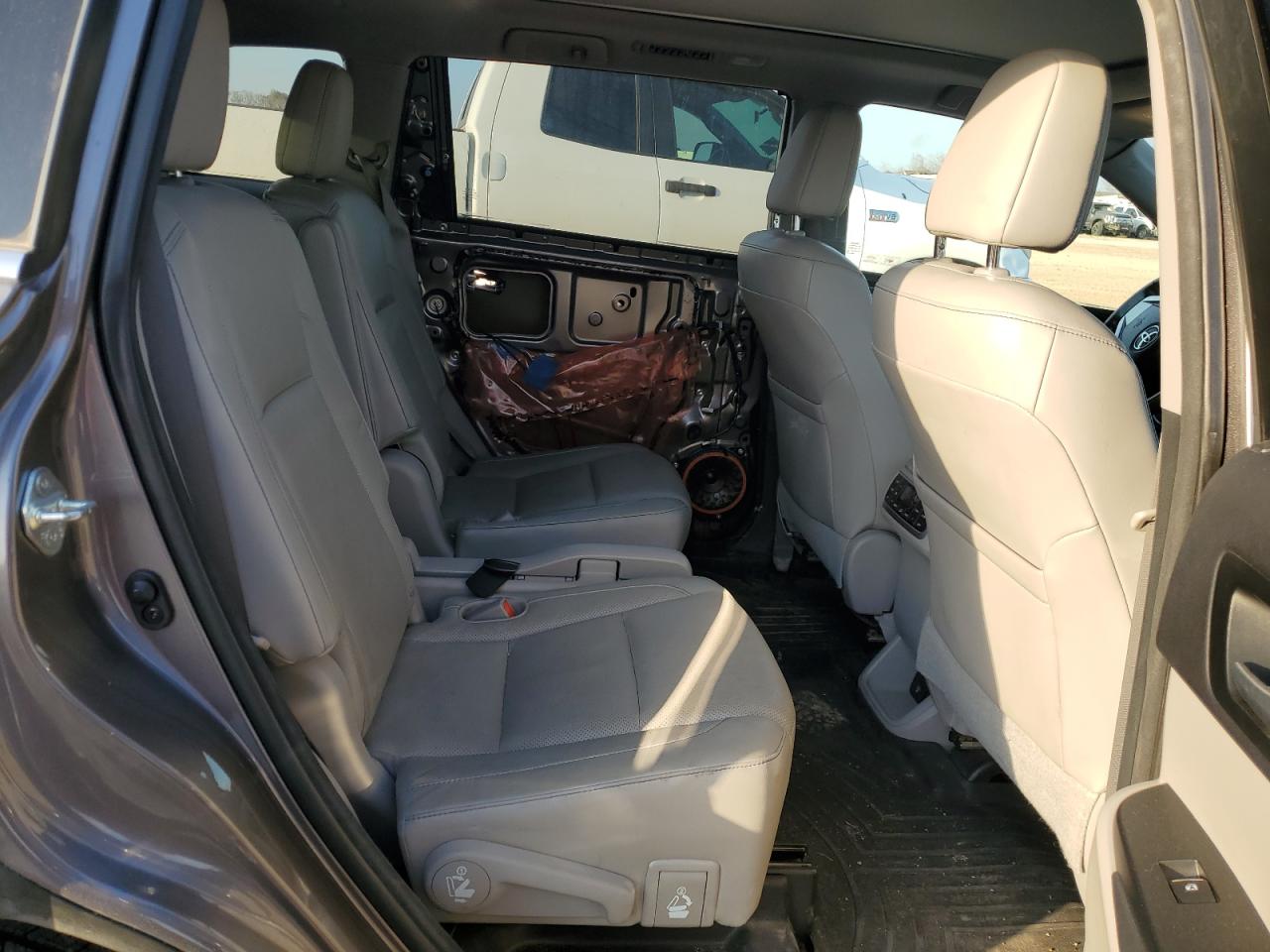 2015 Toyota Highlander VIN 5TDDKRFH1FS106704 Copart auction photo, front end / side damage thumbnail 10
