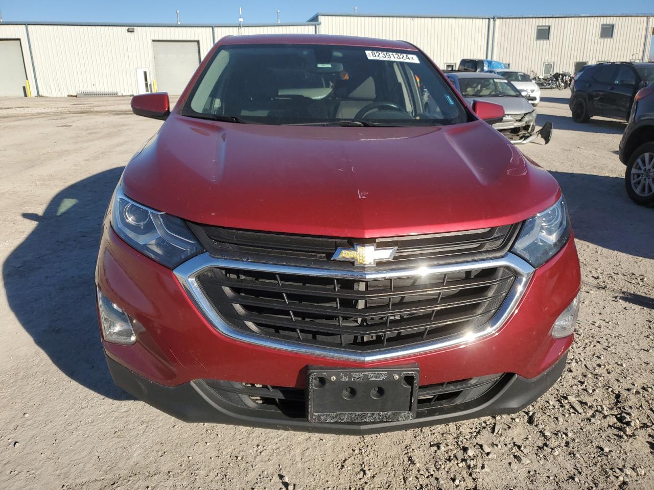 2018 Chevrolet Equinox VIN 2GNAXJEV7J6313315 Copart auction photo, side / rear end damage thumbnail 5