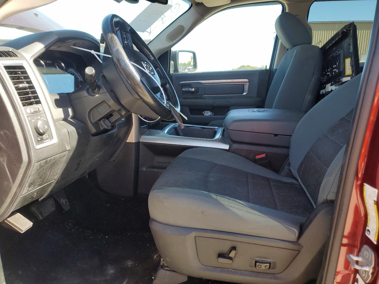 2016 RAM 1500 VIN 3C6RR6LT3GG376050 Copart auction photo, water/flood / front end damage thumbnail 7