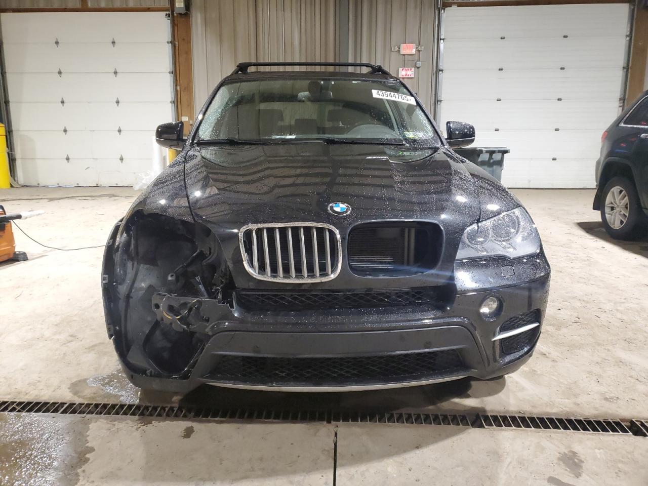 2013 BMW X5 VIN 5UXZV4C54D0E02957 Copart auction photo, front end damage thumbnail 5