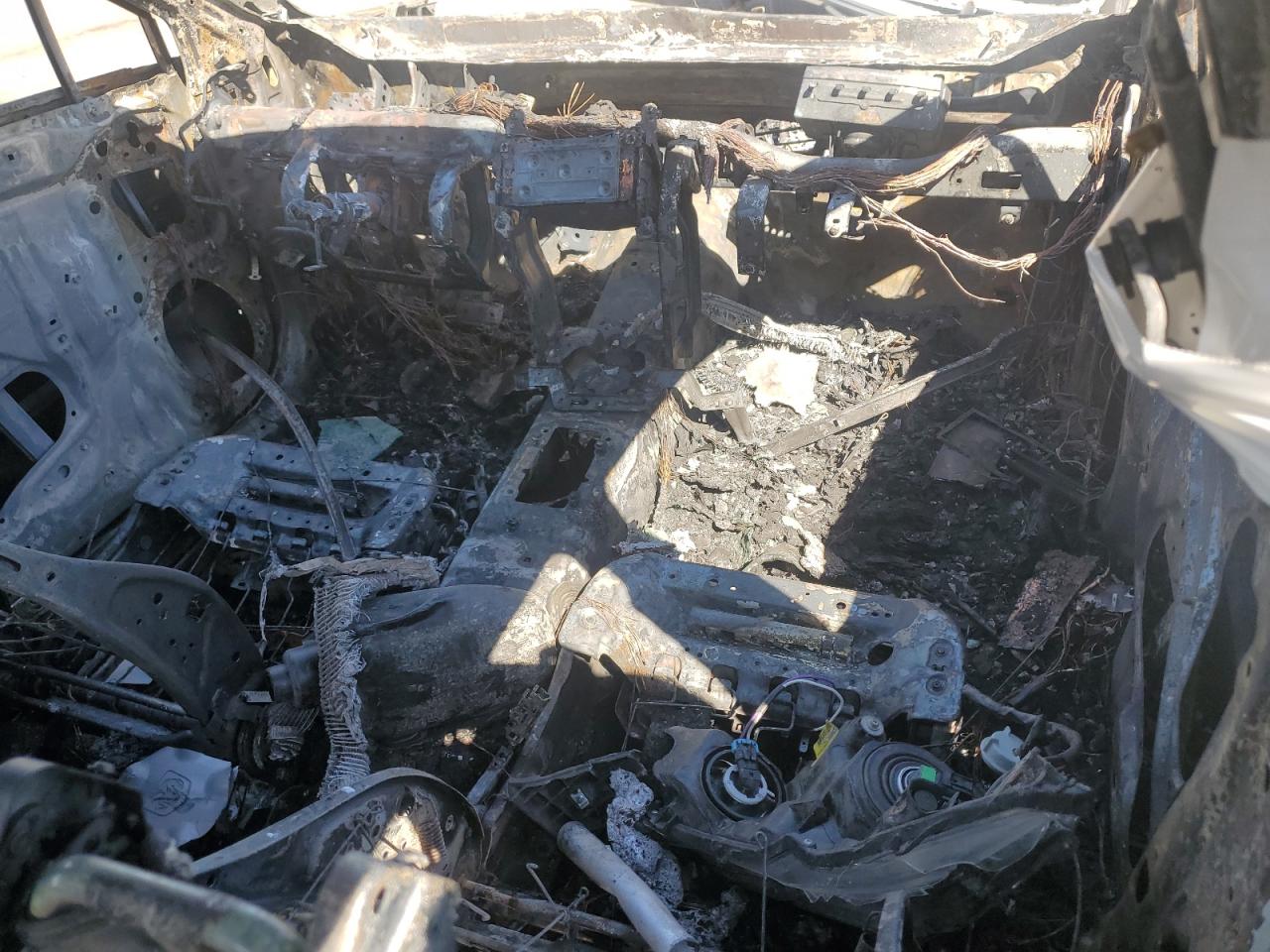 2017 Subaru Outback VIN 4S4BSAAC9H3413476 Copart auction photo, burn damage thumbnail 8