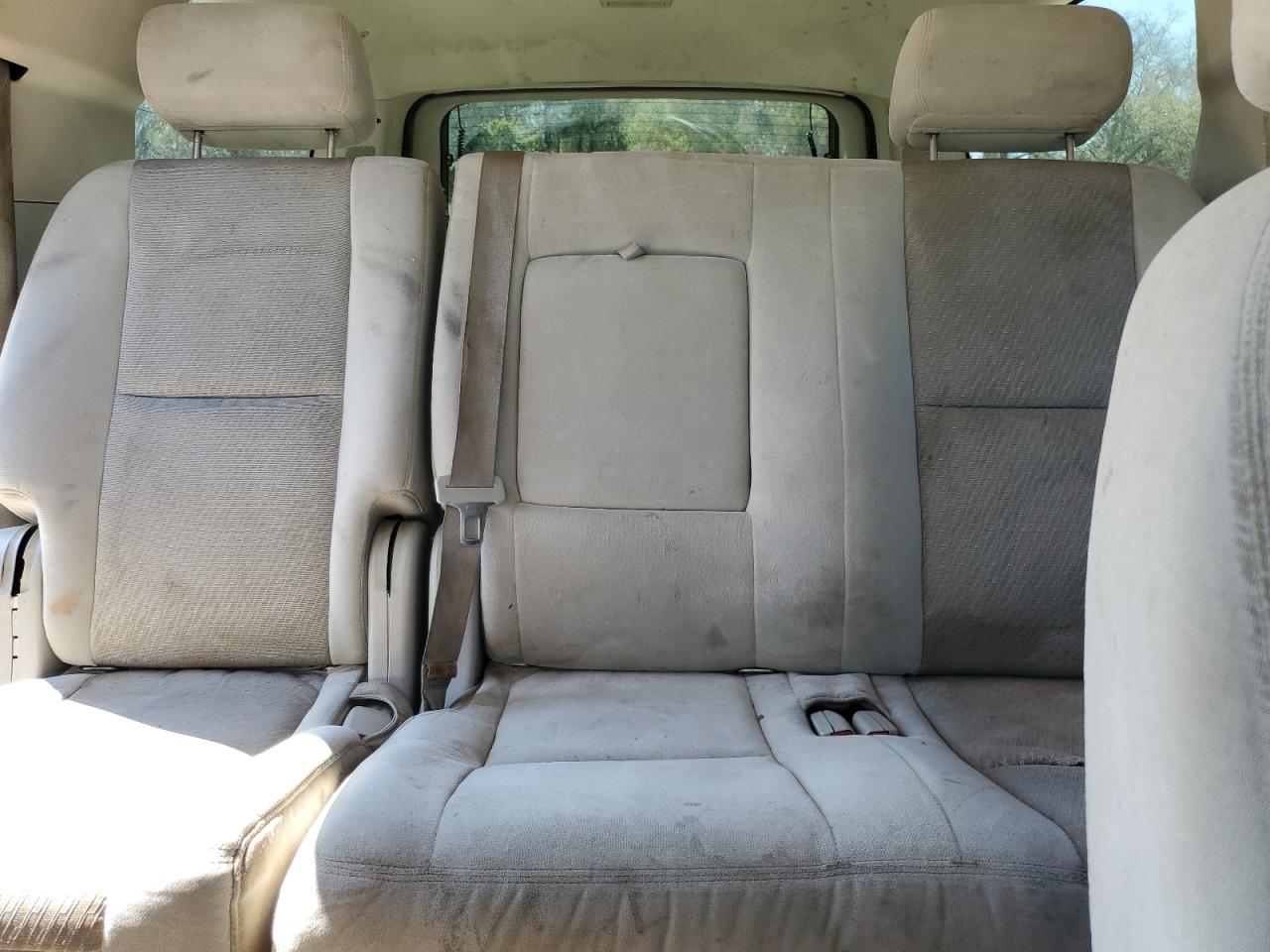 2009 Chevrolet Suburban VIN 1GNFC26029J105867 Copart auction photo, front end / rear end damage thumbnail 10
