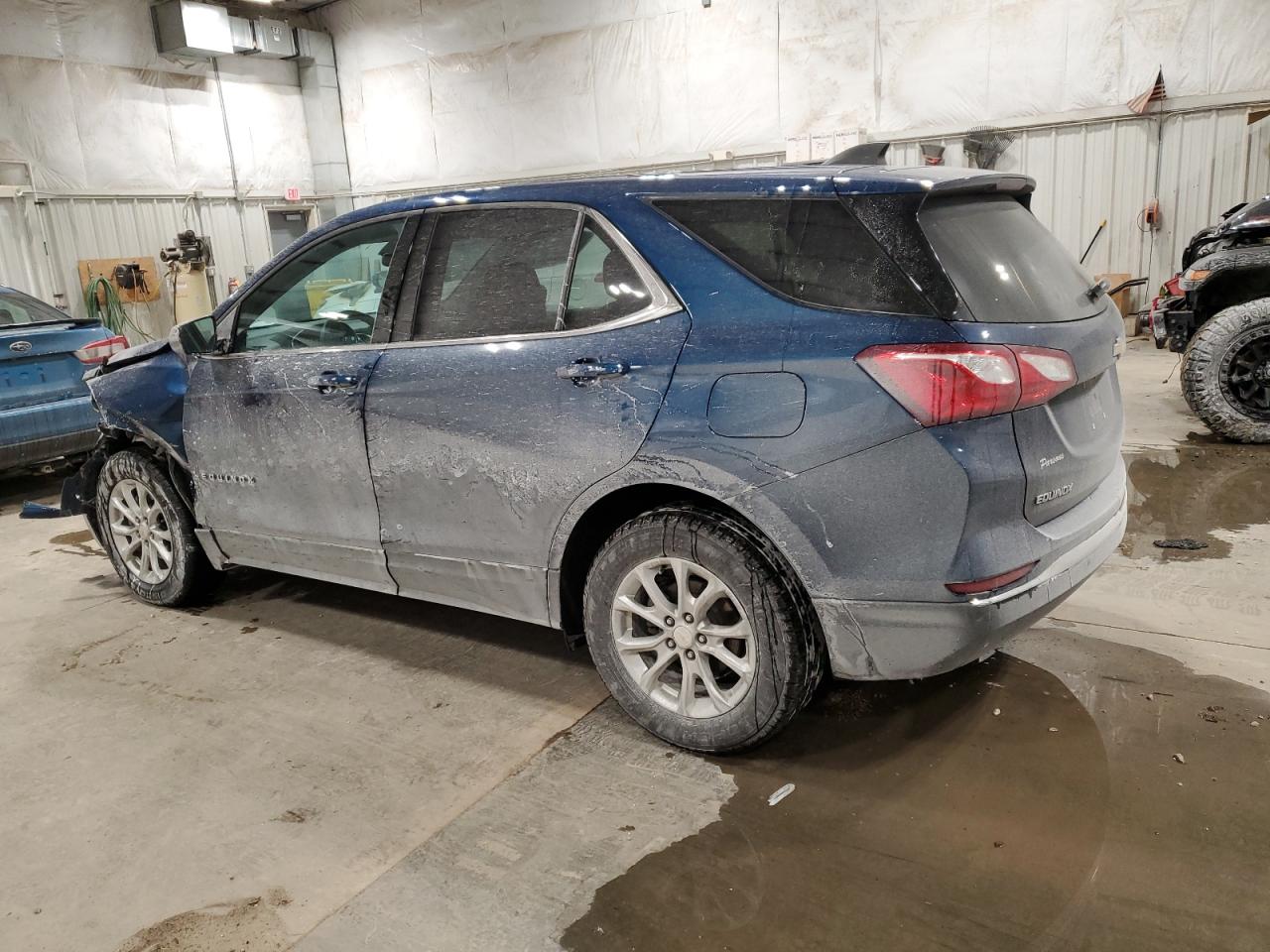 2019 Chevrolet Equinox VIN 2GNAXUEV5K6239105 Copart auction photo, front end damage thumbnail 2