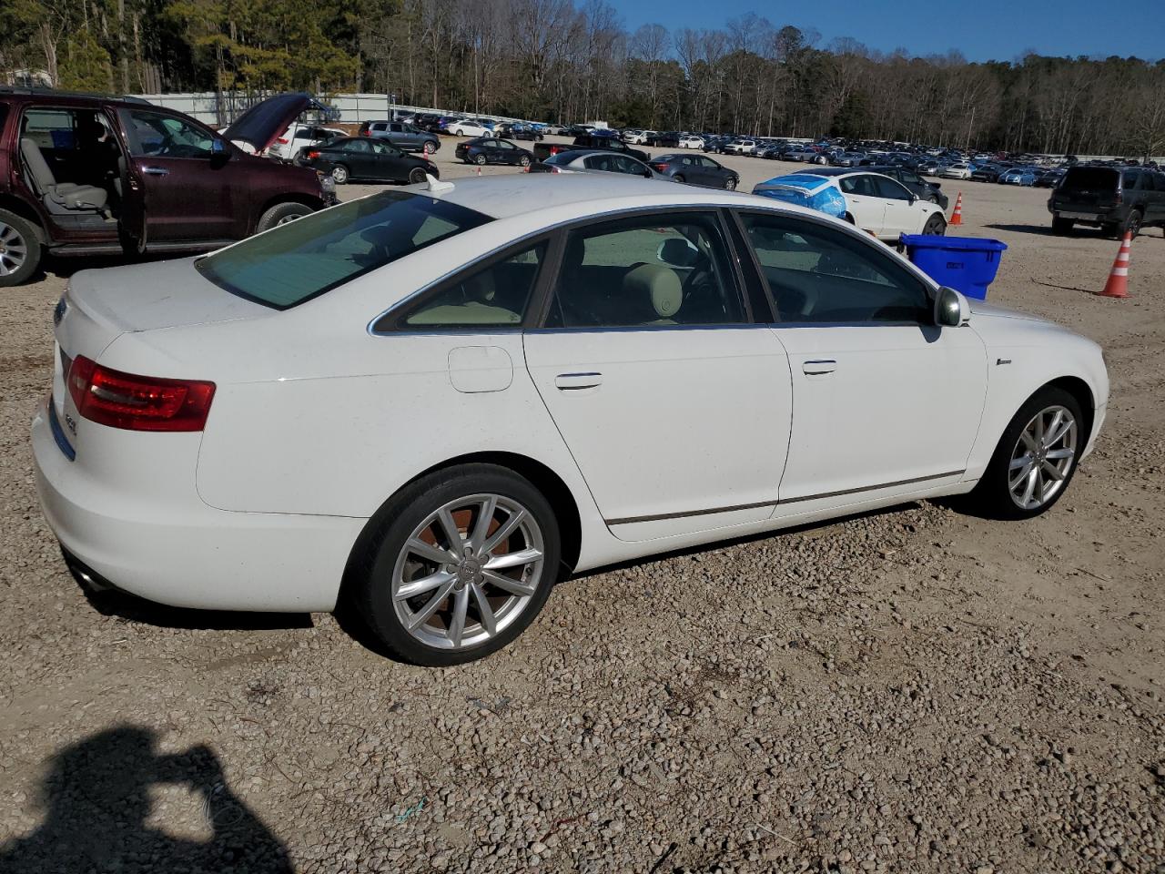 2010 Audi A6 VIN WAUKGAFB2AN059524 Copart auction photo, minor dent/scratches damage thumbnail 3