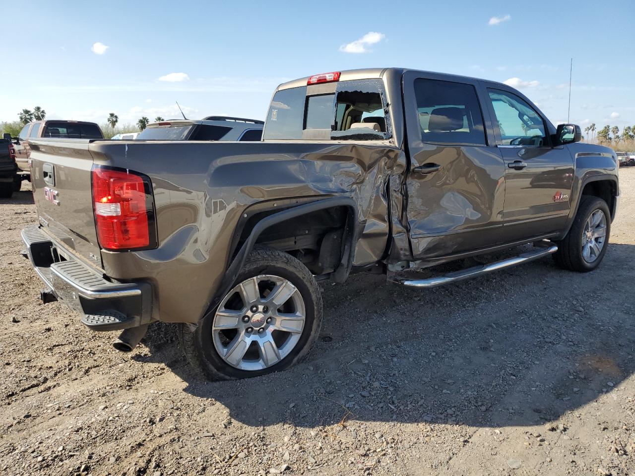 2015 GMC Sierra VIN 3GTP1UEC8FG279742 Copart auction photo, side / rear end damage thumbnail 3