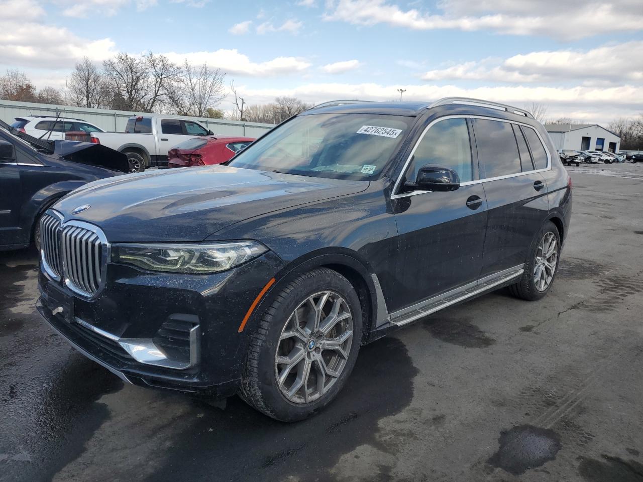 2021 BMW X7 VIN 5UXCW2C0XM9F68052