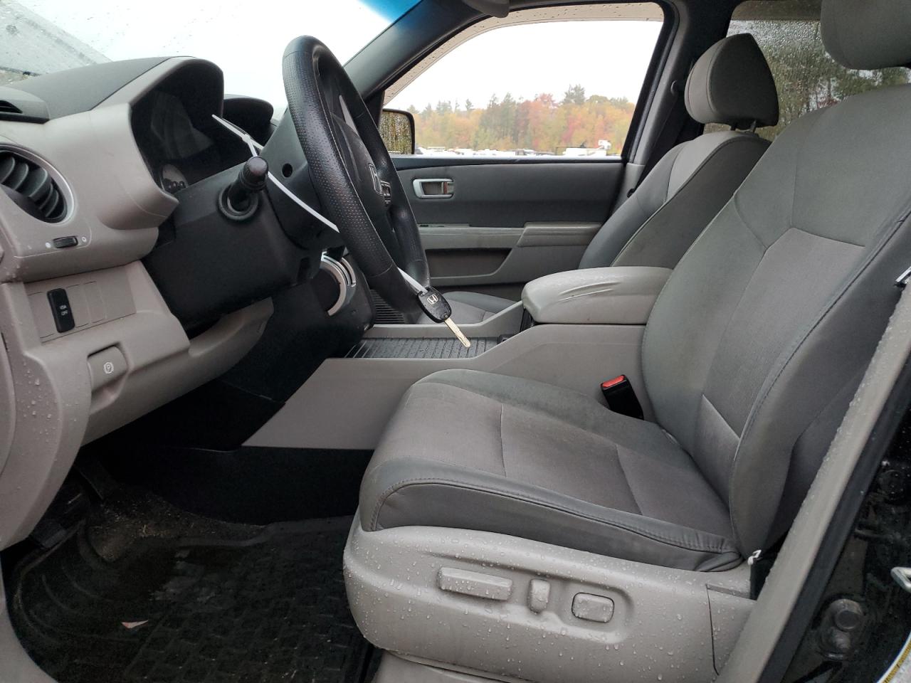 2011 Honda Pilot VIN 5FNYF4H43BB046555 Copart auction photo, side / minor dent/scratches damage thumbnail 7