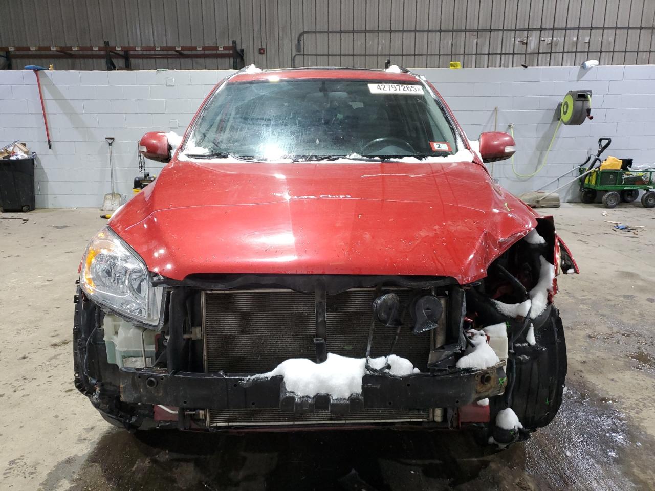 2011 Toyota RAV 4 VIN 2T3DF4DV9BW161085 Copart auction photo, front end / rear end damage thumbnail 5