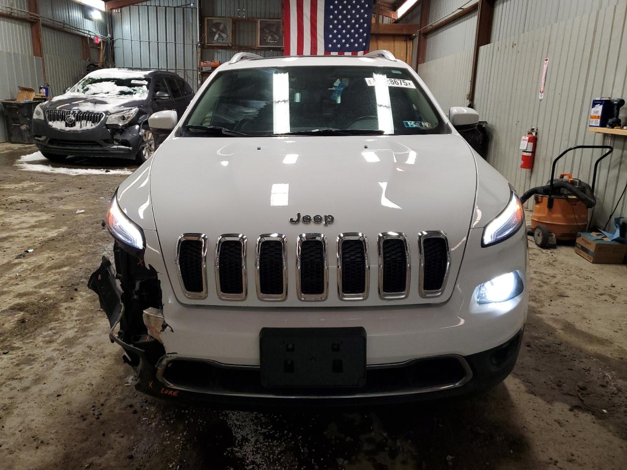 2017 Jeep Grand Cherokee VIN 1C4PJMDB0HW656609 Copart auction photo, front end damage thumbnail 5