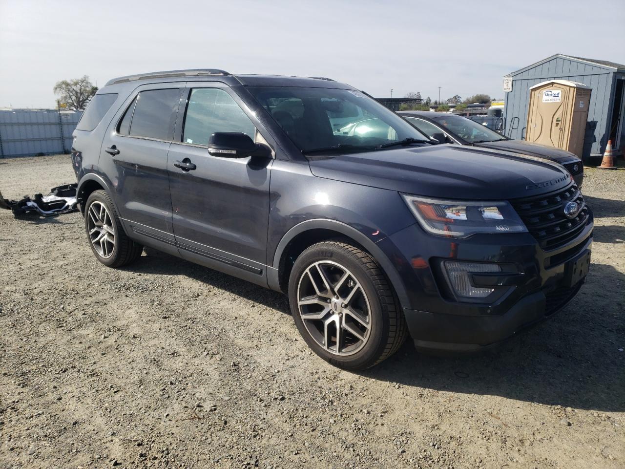 2017 Ford Explorer VIN 1FM5K8GT9HGD64558 Copart auction photo, side / rear end damage thumbnail 4