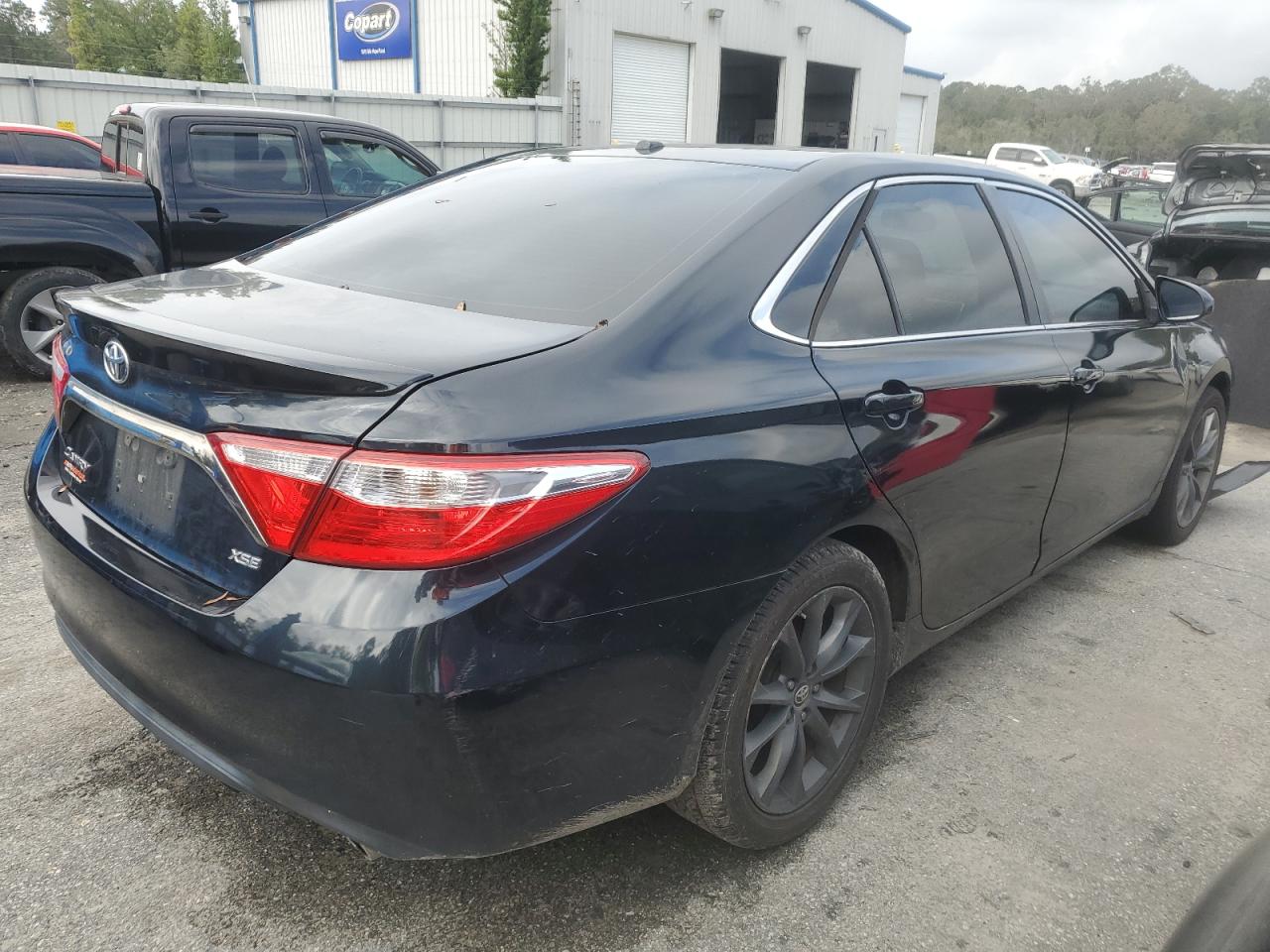 2015 Toyota Camry VIN 4T1BF1FK0FU909391 Copart auction photo, front end damage thumbnail 3