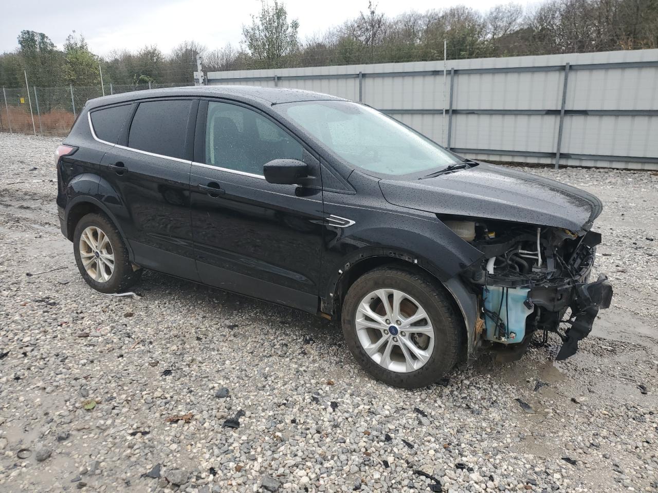 2017 Ford Escape VIN 1FMCU9GD0HUD83517 Copart auction photo, front end damage thumbnail 4