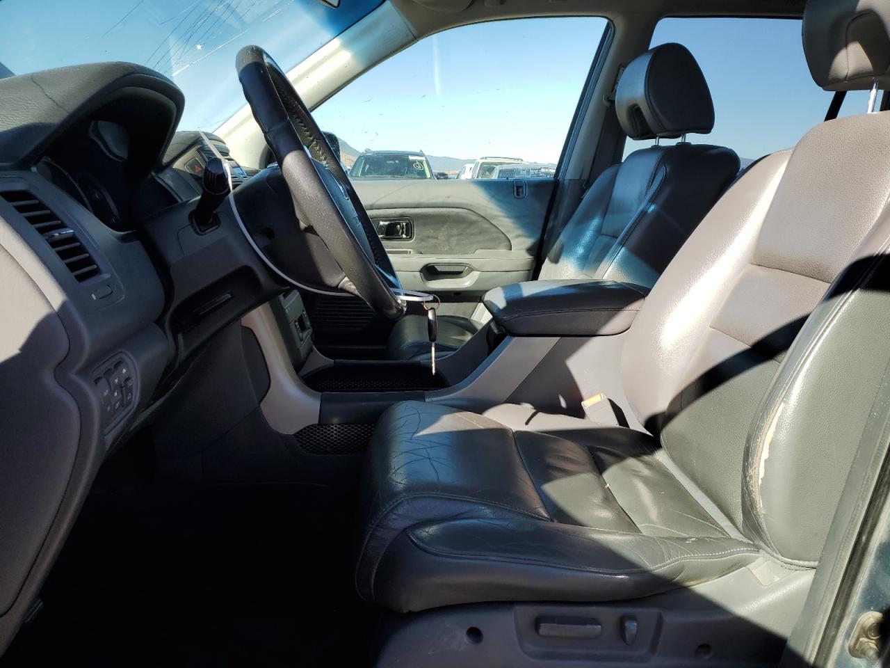 2006 Honda Pilot VIN 2HKYF18616H530487 Copart auction photo, front end / side damage thumbnail 7