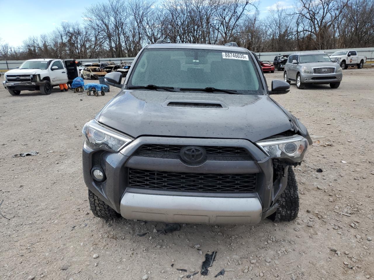 2018 Toyota 4Runner VIN JTEBU5JR7J5596117 Copart auction photo, side / minor dent/scratches damage thumbnail 5