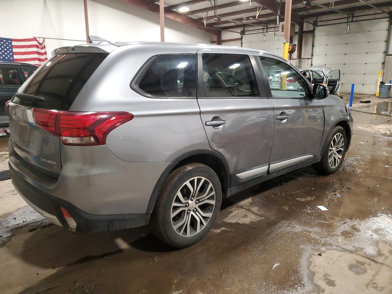 2017 Mitsubishi Outlander VIN JA4AZ3A32HZ021549 Copart auction photo, side / front end damage thumbnail 3