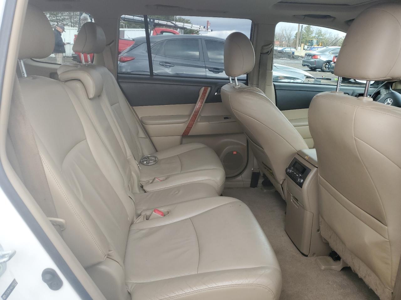 2010 Toyota Highlander VIN JTEDK3EH4A2158743 Copart auction photo, front end damage thumbnail 11