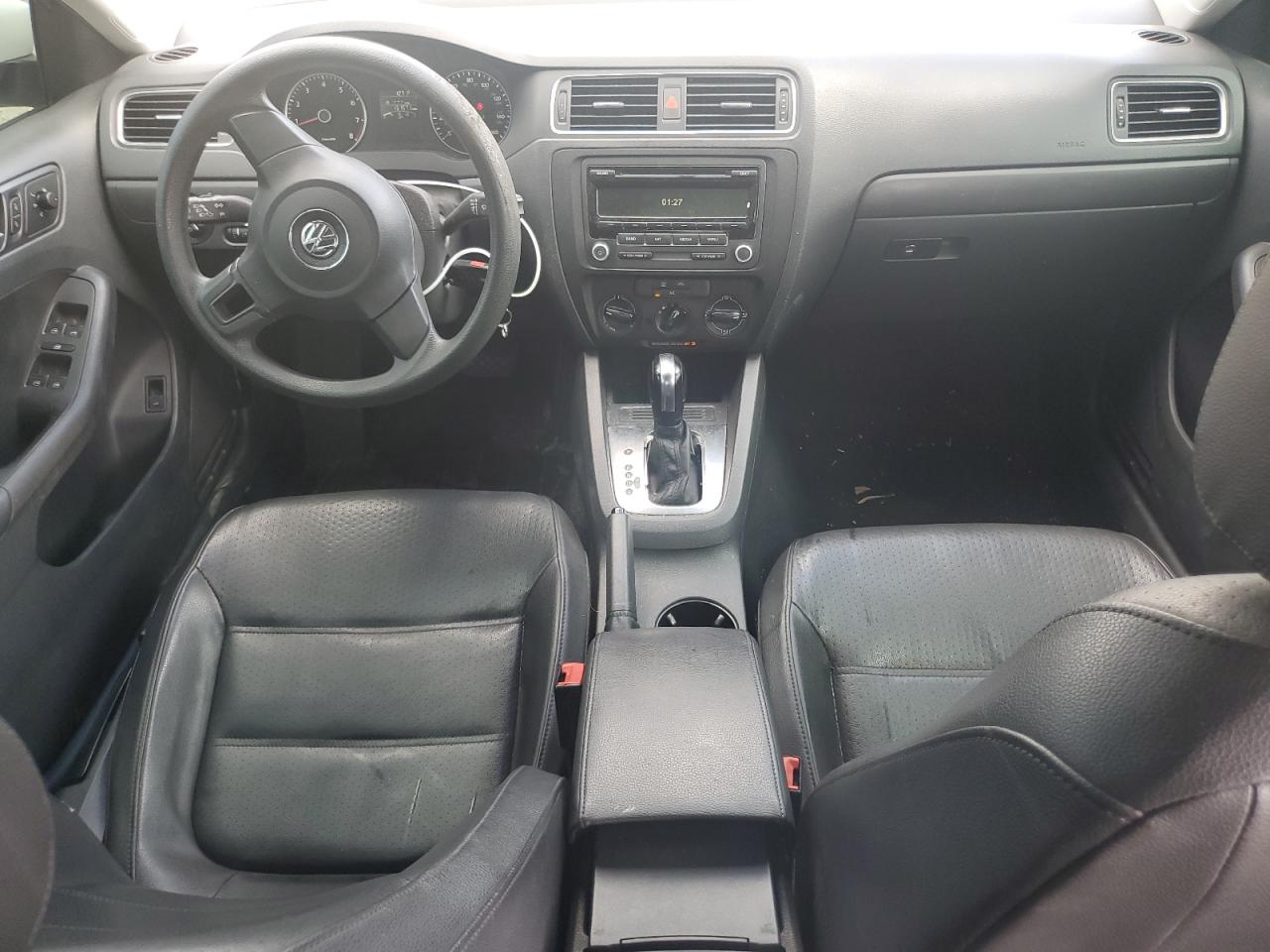 2014 Volkswagen Jetta VIN 3VWD17AJ0EM366153 Copart auction photo, rear end damage thumbnail 8