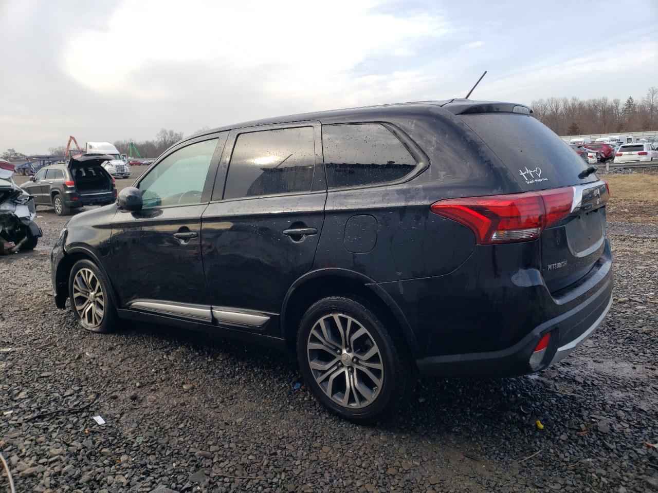2016 Mitsubishi Outlander VIN JA4AZ3A35GZ039509 Copart auction photo, front end damage thumbnail 2