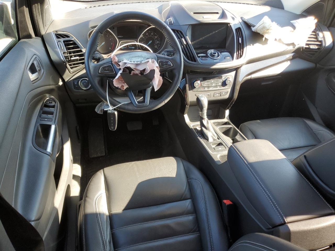 2017 Ford Escape VIN 1FMCU0JD0HUC22377 Copart auction photo, front end / side damage thumbnail 8