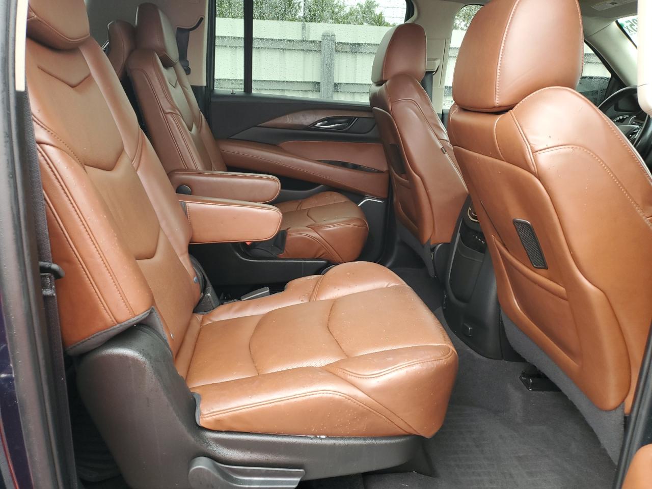 2020 Cadillac Escalade VIN 1GYS3HKJ4LR211183 Copart auction photo, missing/altered vin / replaced vin damage thumbnail 12