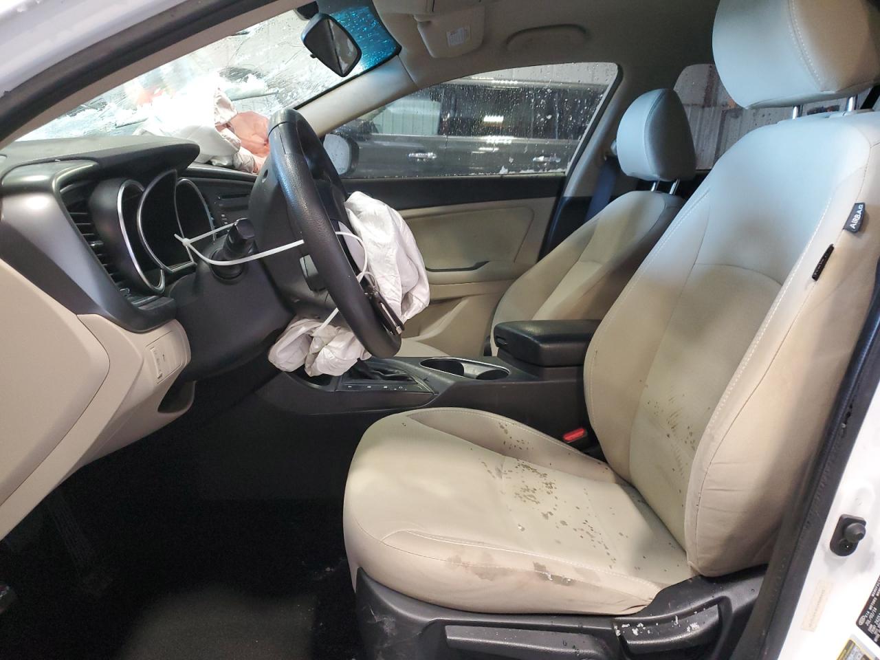 2015 KIA Optima VIN 5XXGM4A73FG373739 Copart auction photo, front end / top/roof damage thumbnail 7