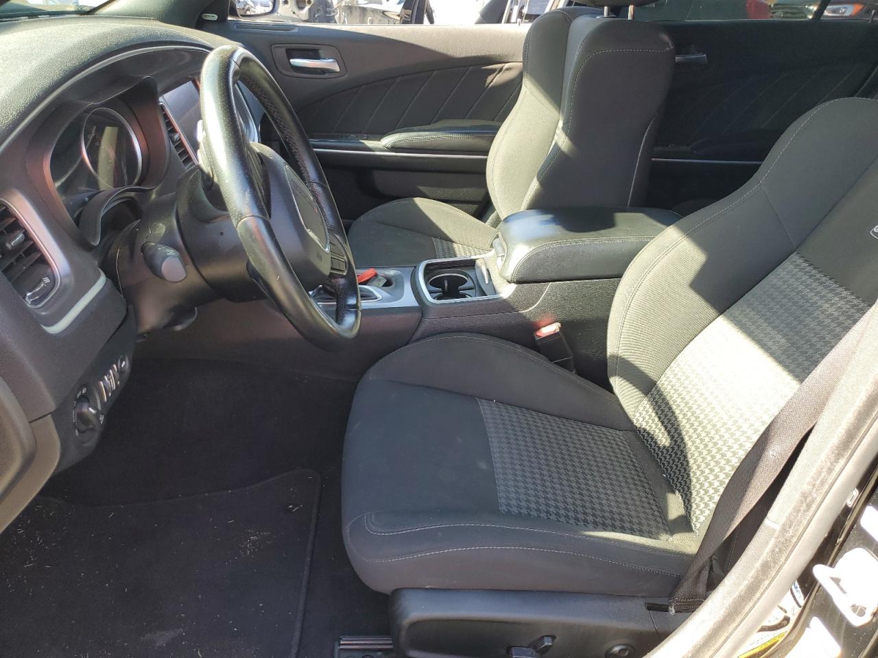 2020 Dodge Charger VIN 2C3CDXGJXLH232103 Copart auction photo, vandalism / stripped damage thumbnail 7