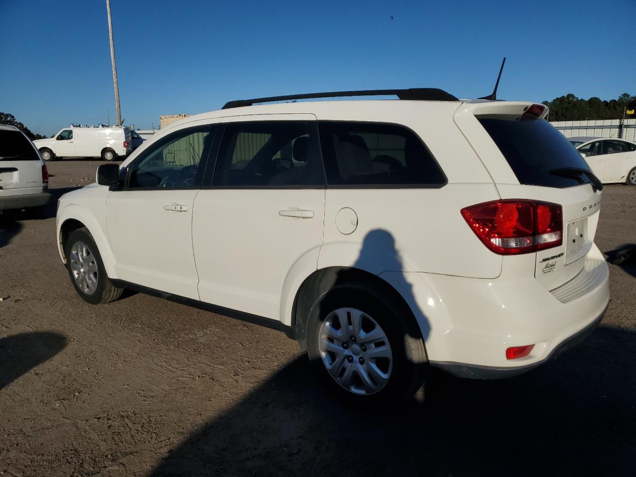 2019 Dodge Journey VIN 3C4PDCBB1KT867318 Copart auction photo, side / front end damage thumbnail 2